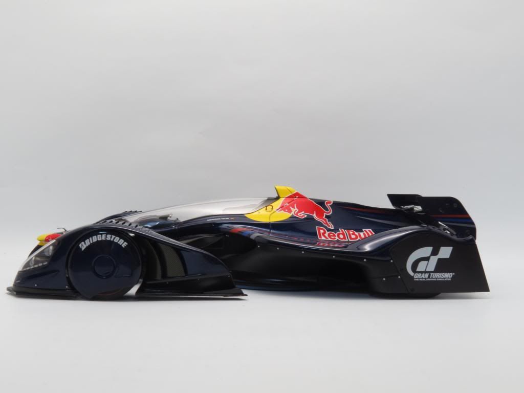 Red Bull X2010 Sebestian Vettel | AUTOart | DiecastXchange Forum